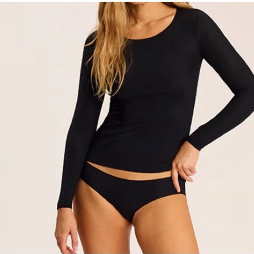 Commando Black Long Sleeve Scoop Neck Top
